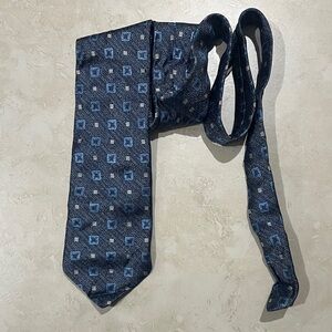 Stylish Navy Geometric Men's Tie